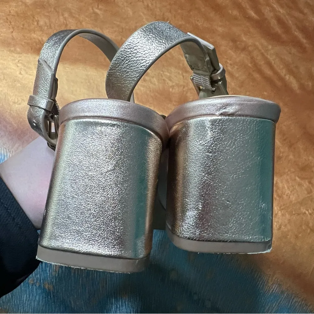 Naturalizer Arianna Strappy Rose Gold Block heels sandals size 6.5 - Image 10