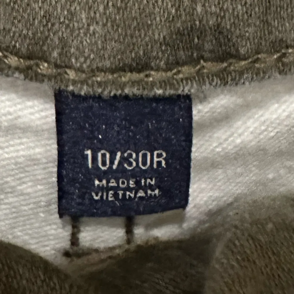 Universal Thread women’s camo jean - Image 6