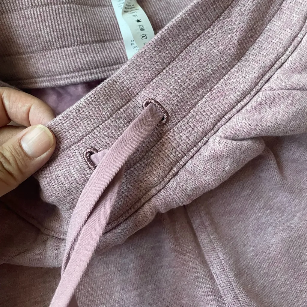 Lululemon Scuba High-Rise Jogger 7/8 Length - Image 6