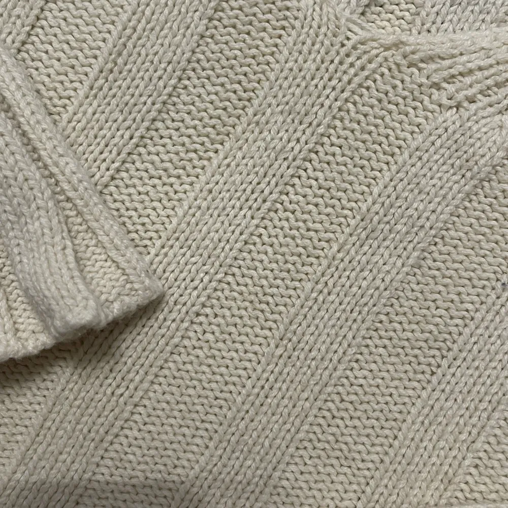 cream v neck ribbed long sleeve cropped sweater petite S - Image 6