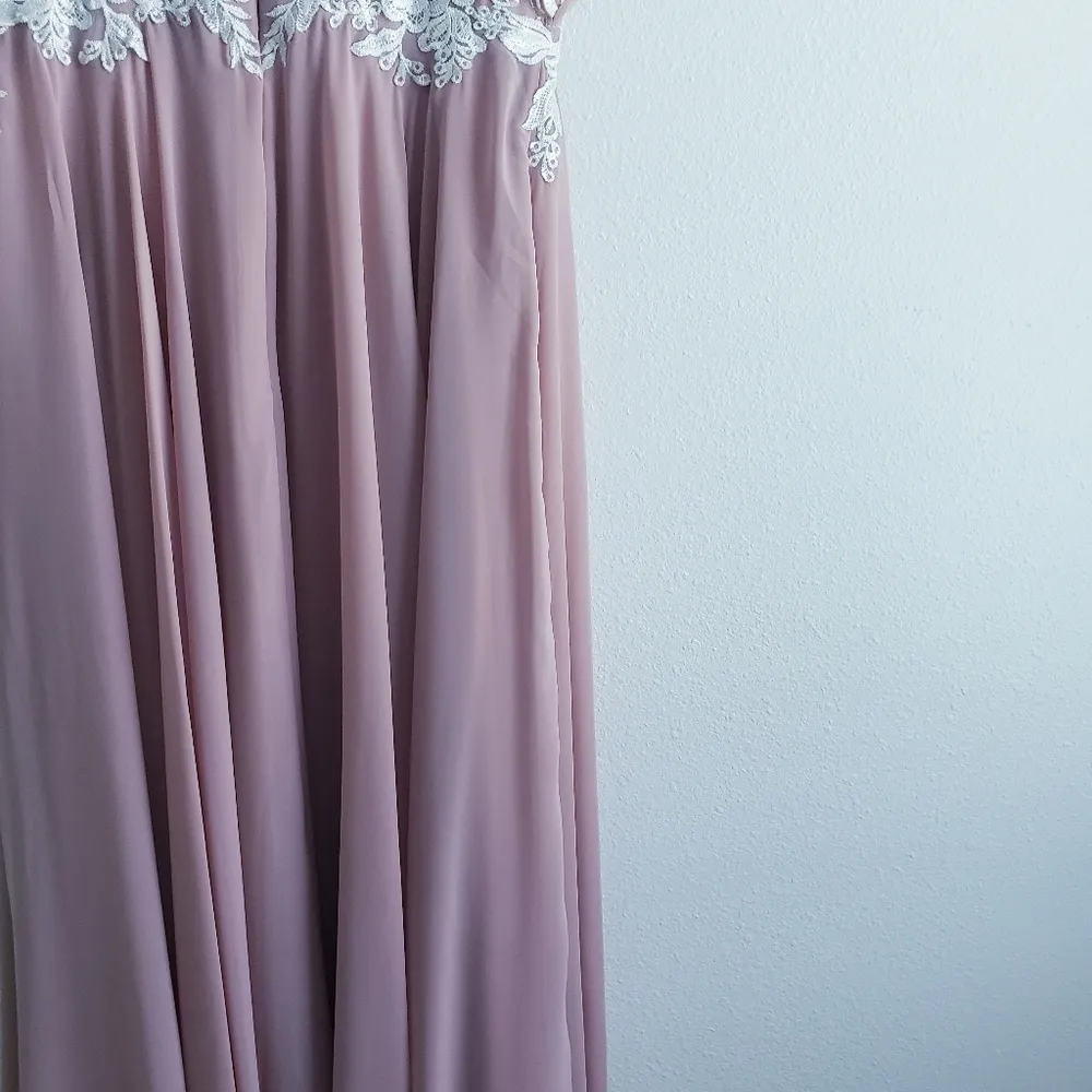 JJ'S House Bridesmaid Blush Lace Dress - Image 5