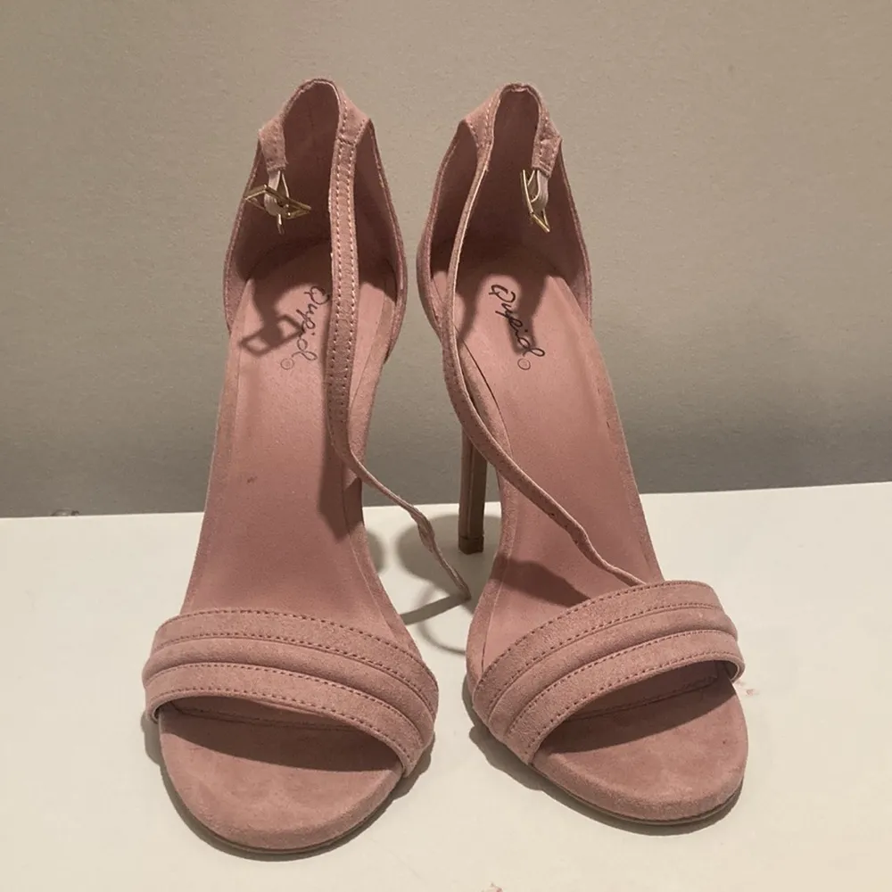 Qupid Blush pink latch high heels - Image 2