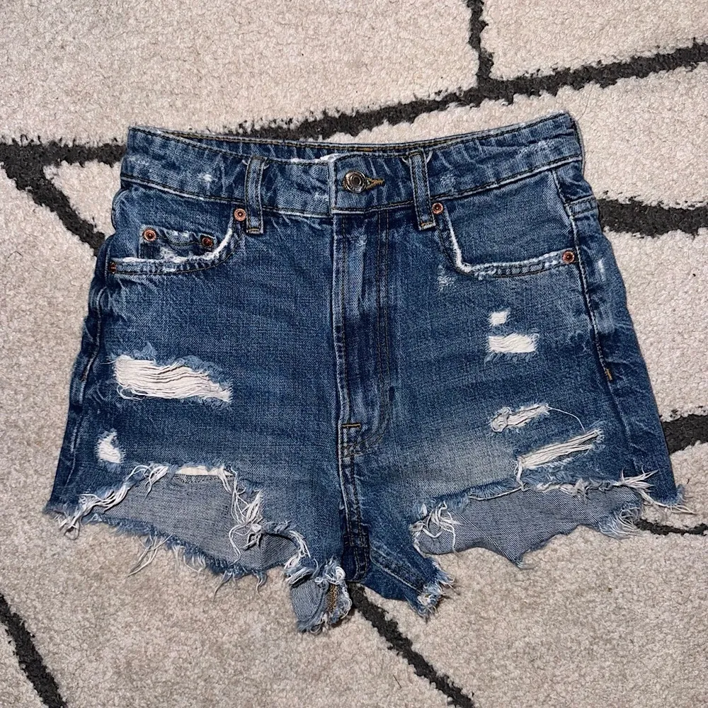 ZARA The HW Denim Shorts - Image 2