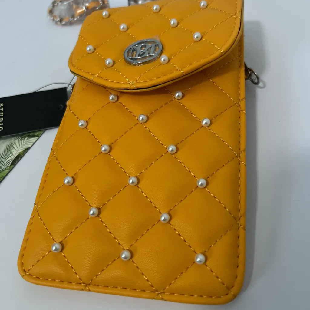 Studio Badgley Mischka Yellow Quilted Crossbody Phone Bag with Chain Strap - Image 6