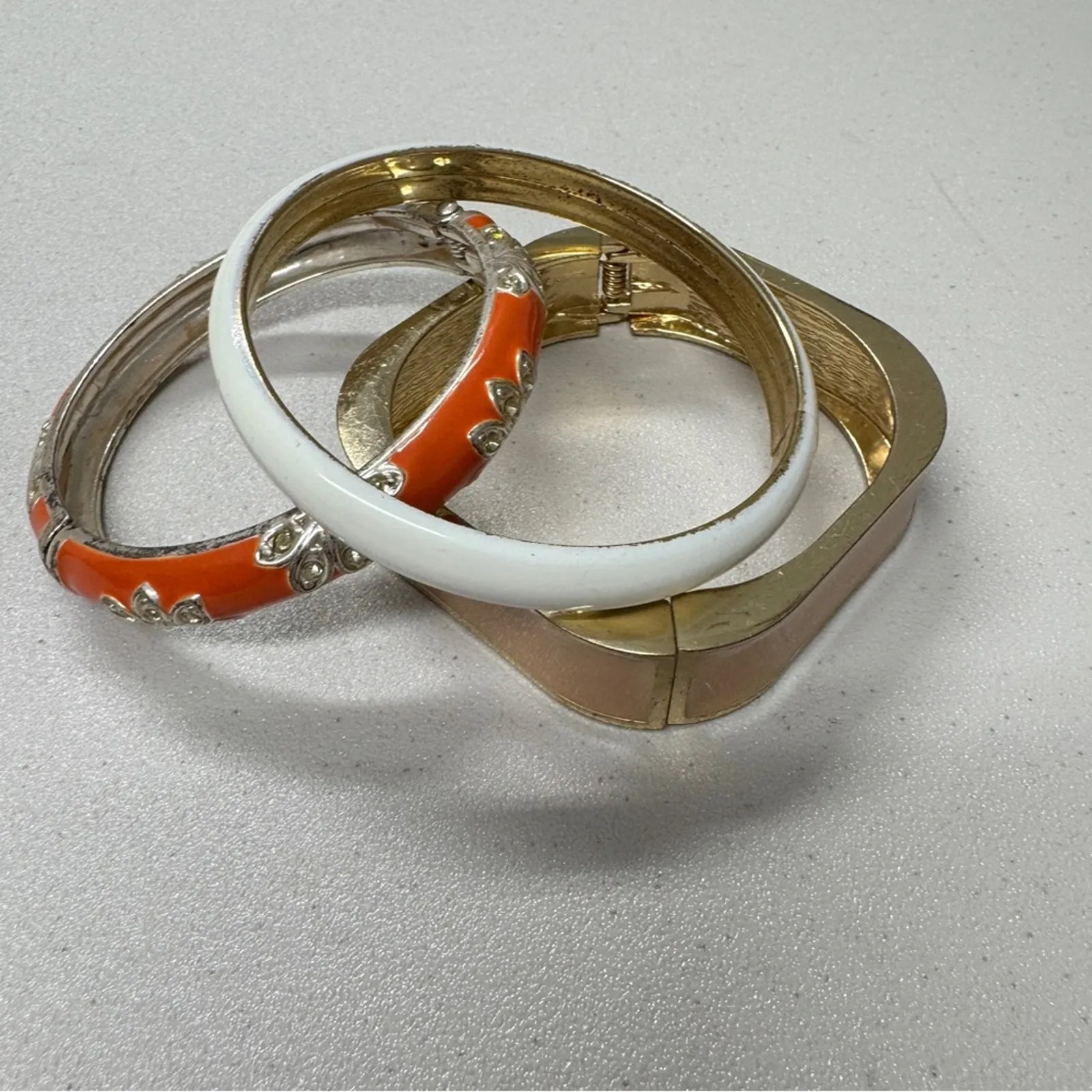 Vintage Enamel Bangles Bracelets Set of 3 Costume Jewelry Chunky Boho Orange - Image 2