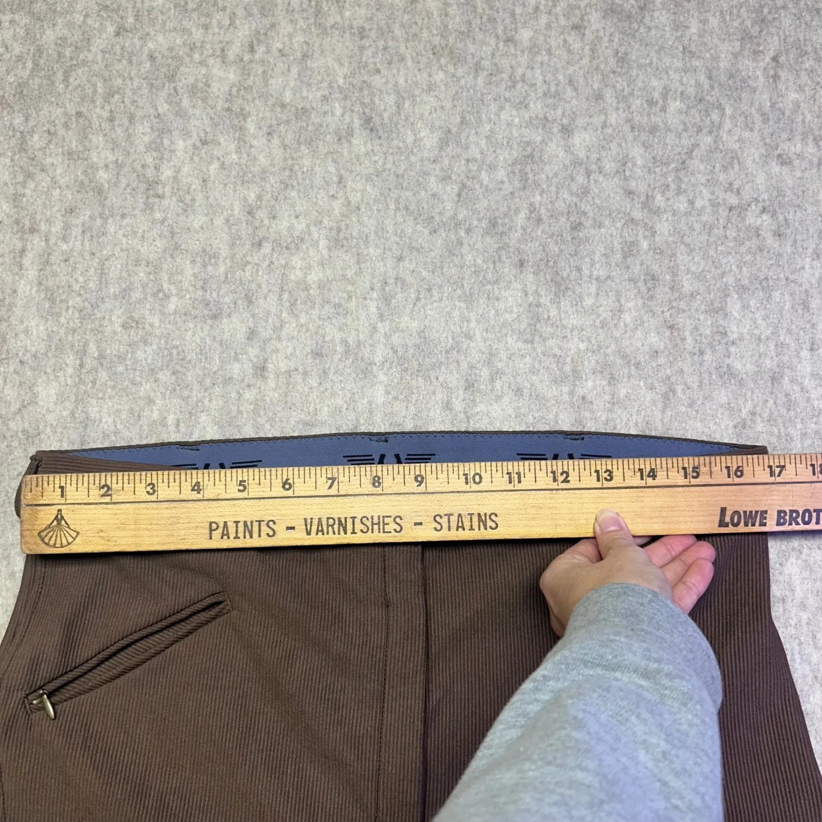 TuffRider Riding Breeches Equestrian Pants Brown Knee Patch Women's Size 36 - Image 6