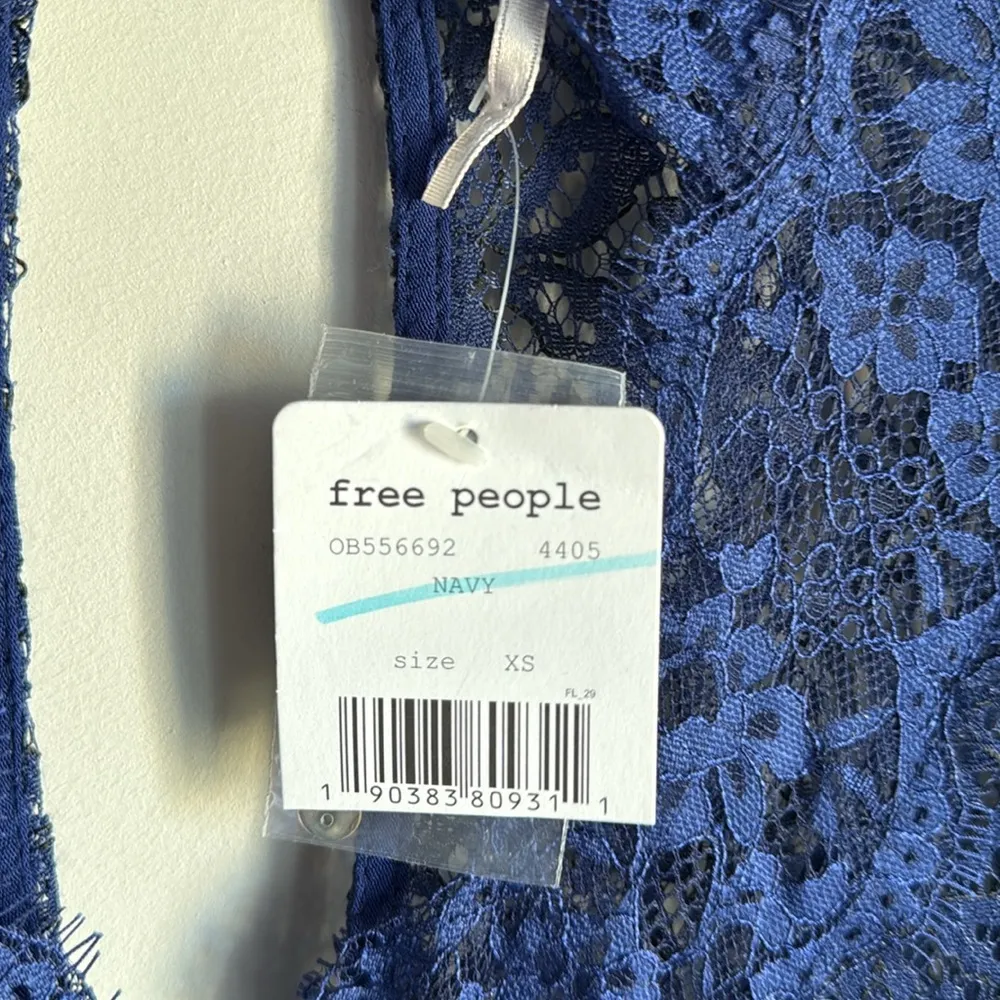 NEW FREE PEOPLE "TELL TALE" Pieced Lace Tunic Mini Dress  XS - Image 8