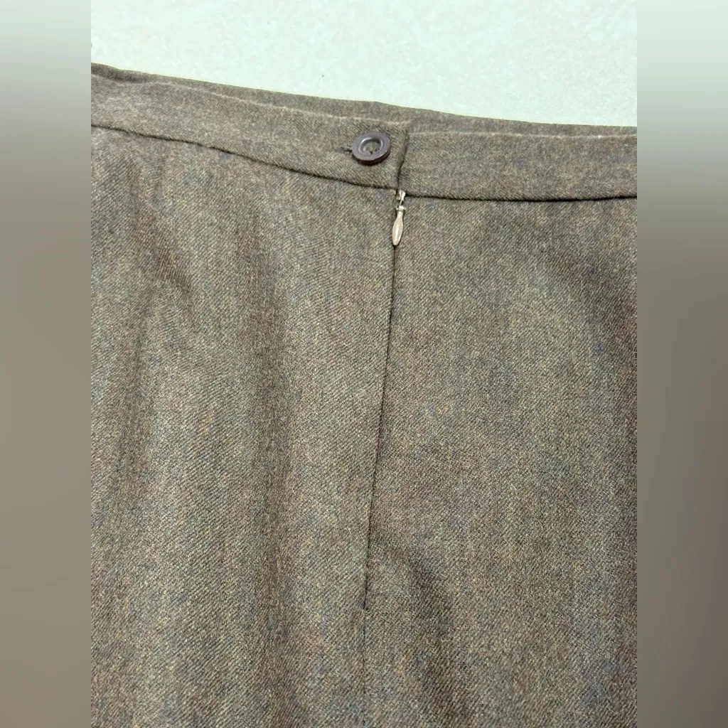 Brooks Brothers Women’s Vintage 100% Wool Pencil Brown Skirt Size 12 - Image 8