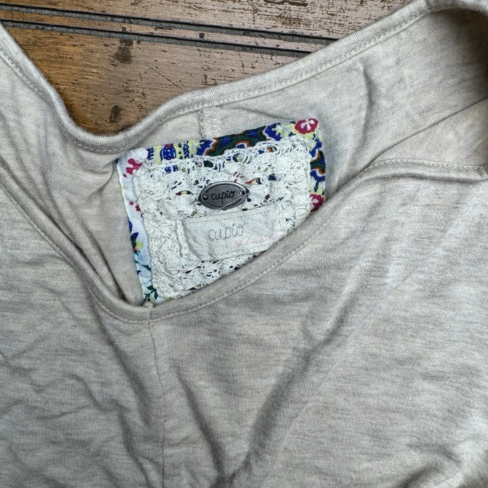 Cupio Women's Top‎ Tunic Tan Short Sleeve Size Small - Image 3