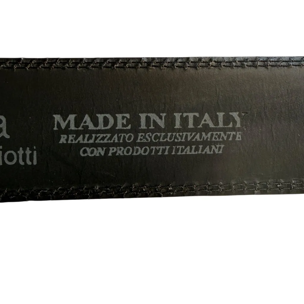 Laura Biagiotti black leather with silver LB buckle women's 41" Length - Image 7