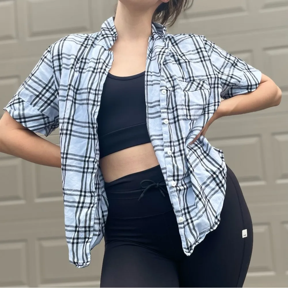 Victoria’s Secret Plaid Flannel Short Sleeve Button Down PJ Shirt Size Medium - Image 3