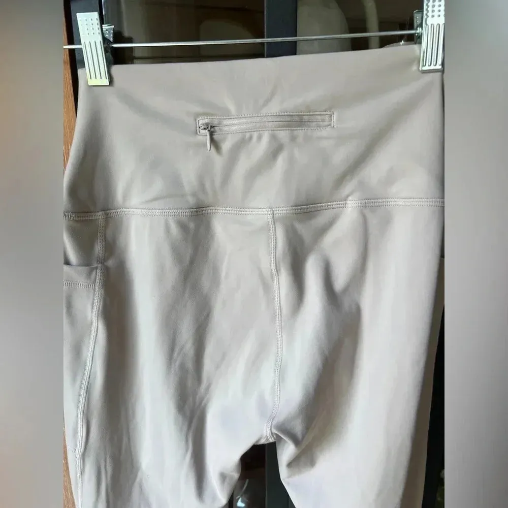 SET ACTIVE sportbody leggings high waisted bone pockets cream beige oat milk - Image 8