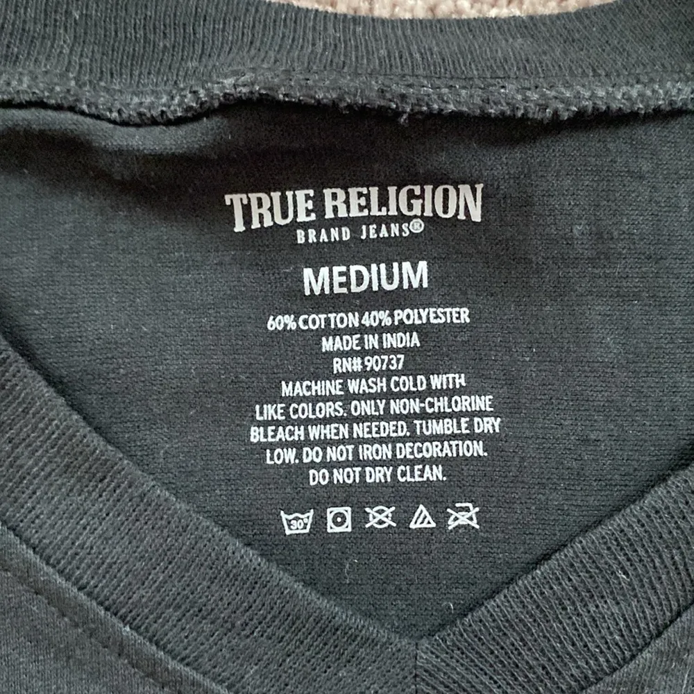 EUC True Religion Top SIZE M - Image 3