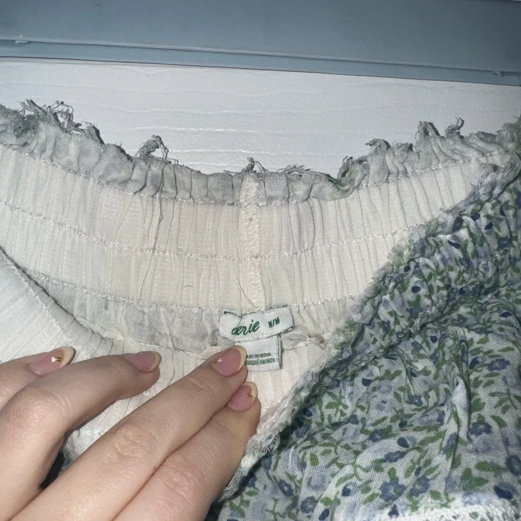 Aerie Floral Rock n Ruffle Mini Skirt in Green and White - Image 4