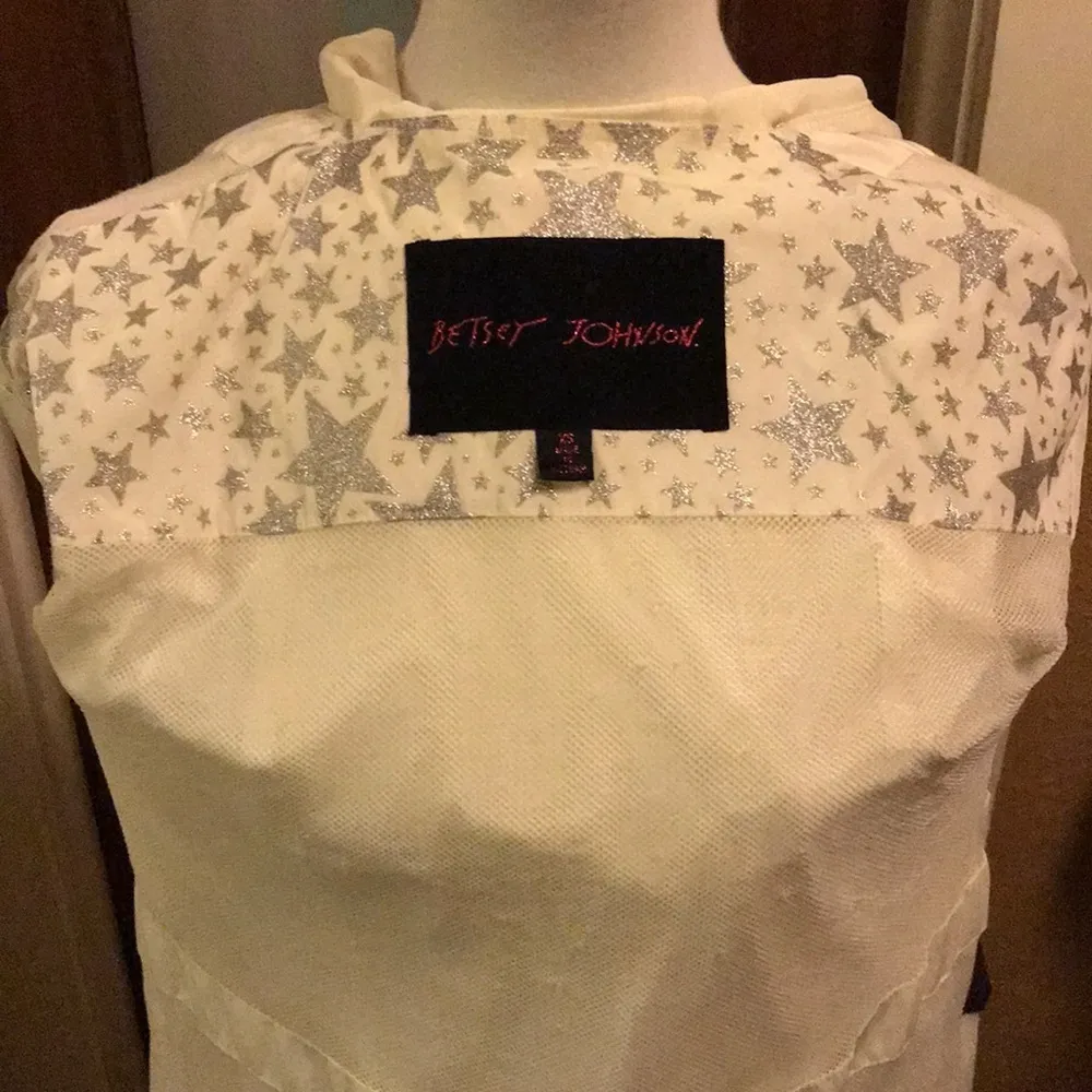 Betsey Johnson hooded zipper front rain jacket - Image 3