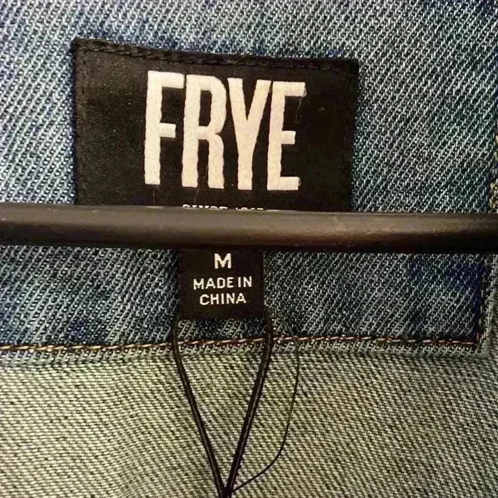 Frye denim‎ jacket gold studded button front medium wash Medium NWT - Image 5