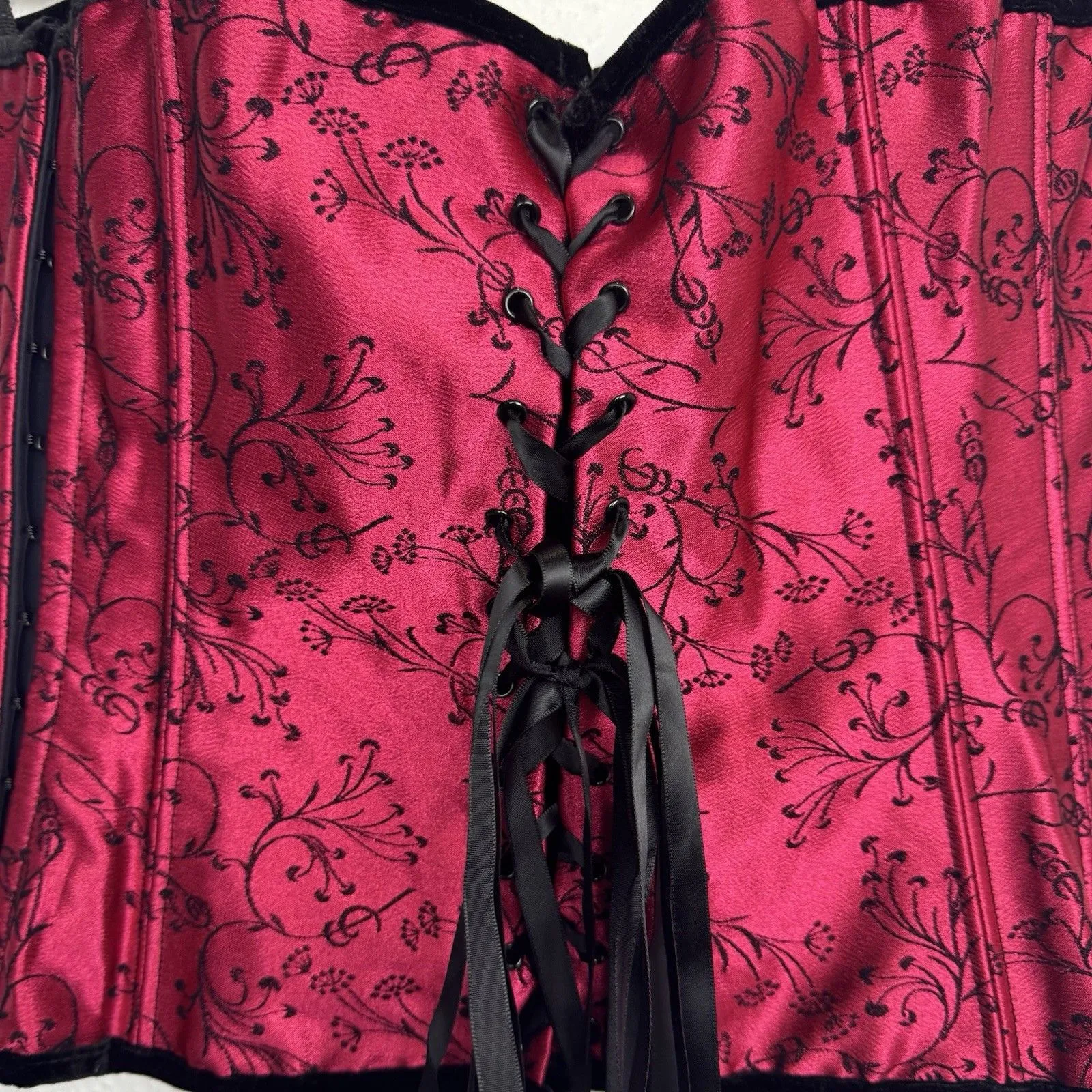 Shirley Satin Velvet Floral Lace Up Corset Top Size 34 Black Red Goth Vamp Y2K - Image 4