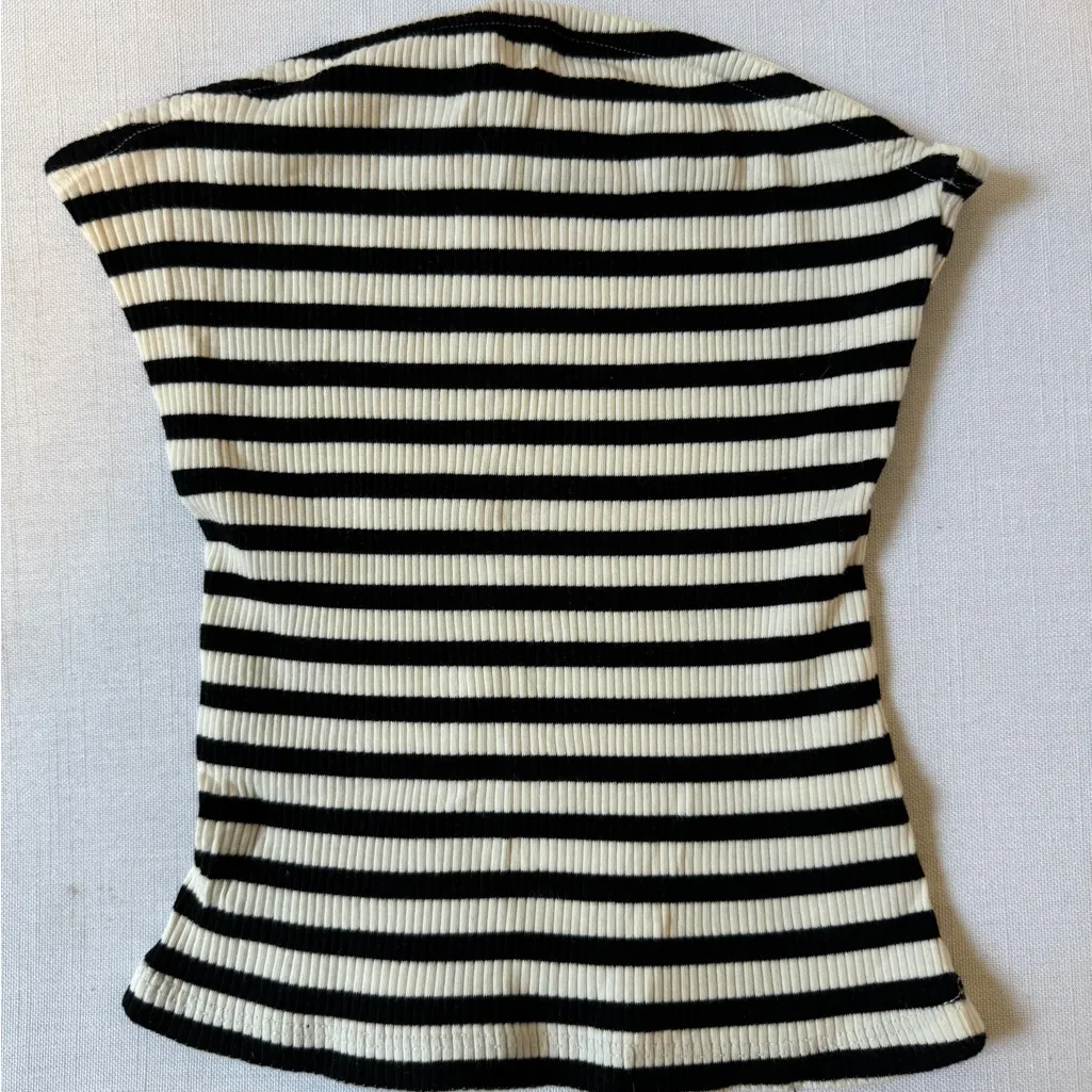 Striped Black and White Strapless Top - Image 3
