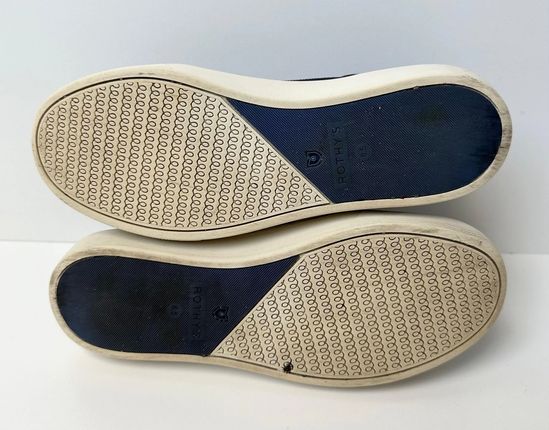 Rothys Chelsea Boot Sneakers in Navy - Image 7