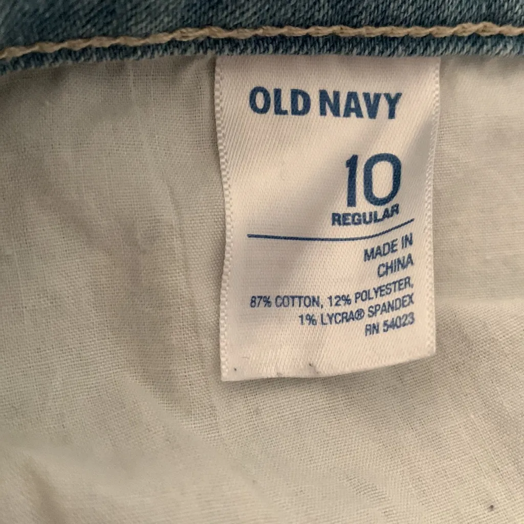 Old navy jean capris - Image 4