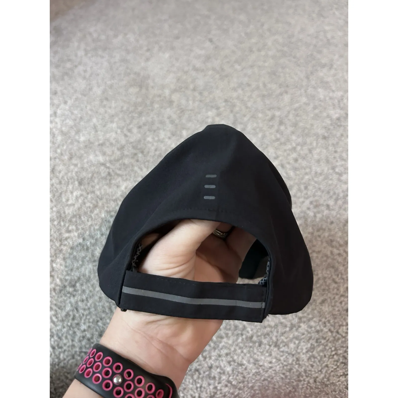 Lululemon Baseball Hat Adjustable Strap  Black Cap‎ Unisex Running Workout - Image 4