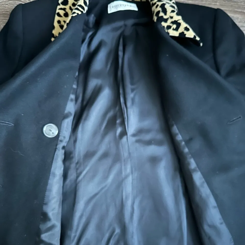 Vintage Bloomingdales Double Breasted Blazer Wool Leopard Animal Print Size 4 - Image 8