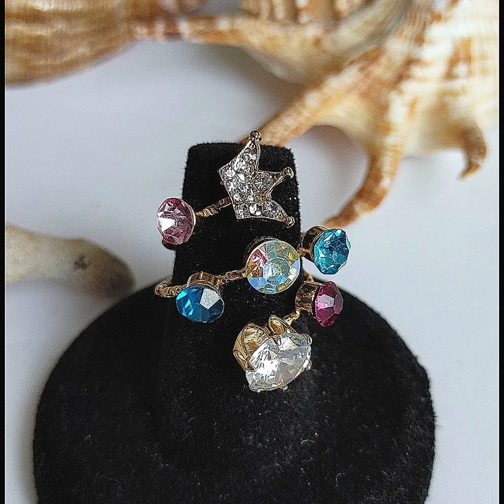 Multi Color Crystal Wrap Ring with Crown Gold Size 6 - Image 2