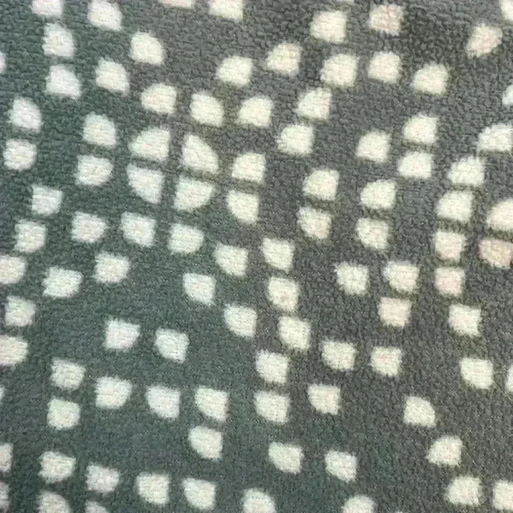 Columbia Light Grey Pullover Fleece Jacket Size M - Image 7