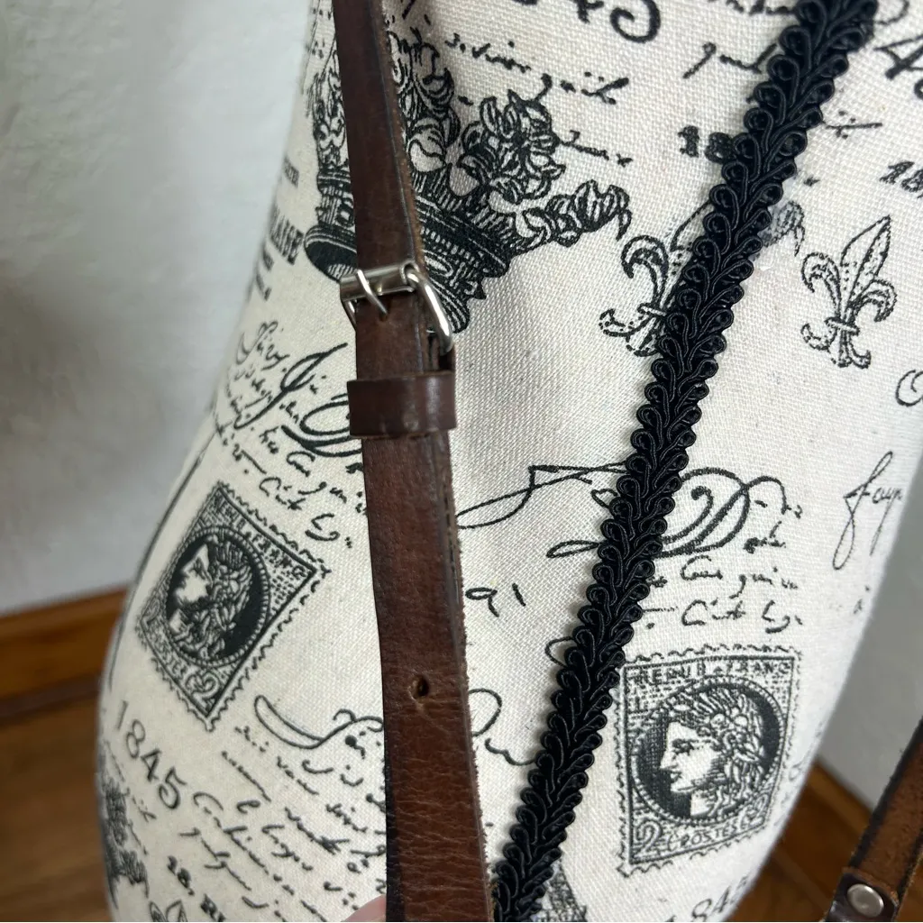 HANDMADE ARTESIAN Indigenous Brown Leather Southwestern Woven BOHO Crossbody Bag - Image 4