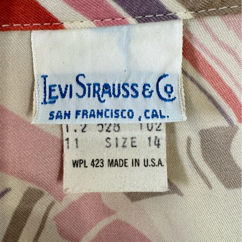 Levi Strauss & Co. Vintage 70s 80s Patchwork Print Blouse Union Made in the USA - Image 7