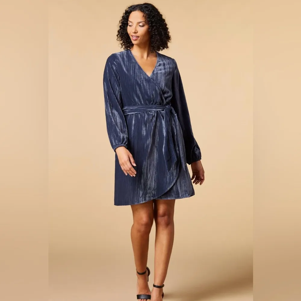 💙💙💙BOGOHO 💙💙💙Velvet Wrap Dress Blue Size M - Image 3