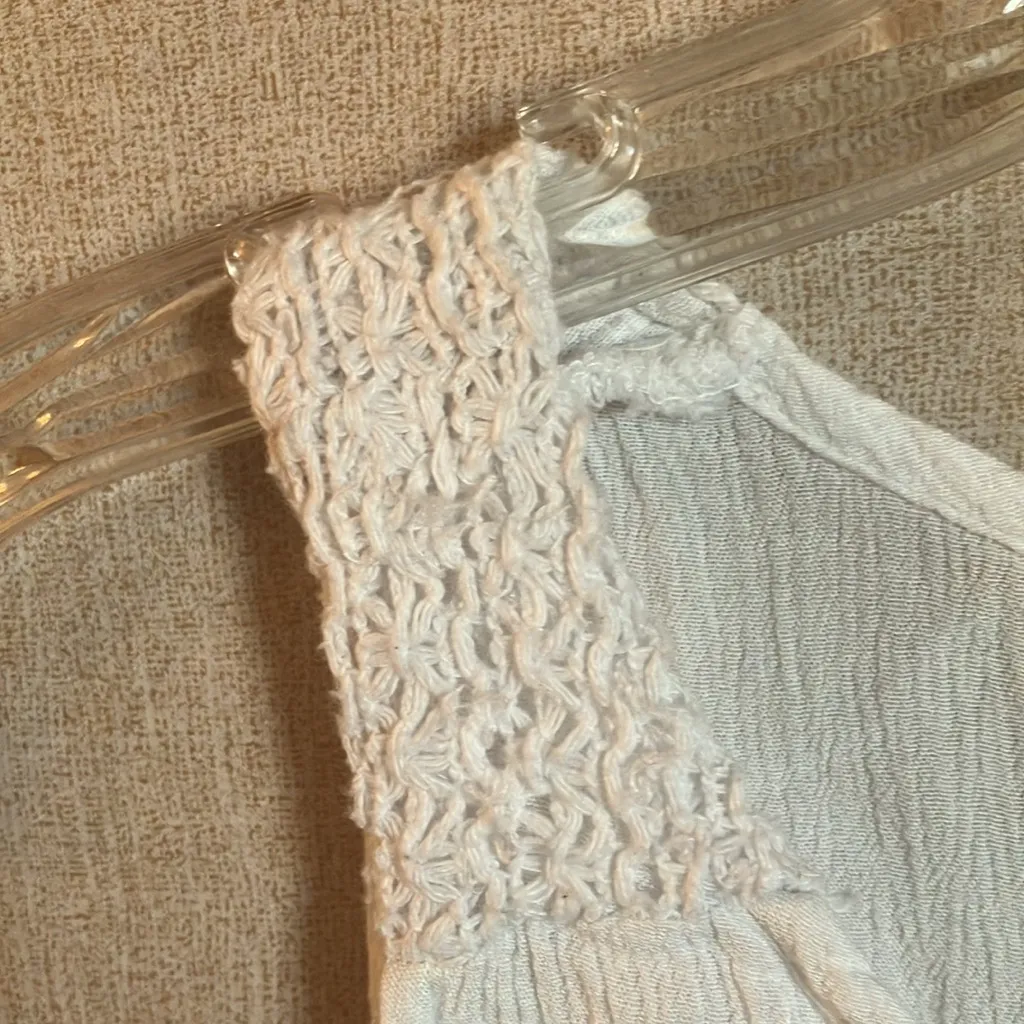 FINAL MARKDOWN Liz Lange for target Sleeveless maternity Top small Size undefined - Image 2