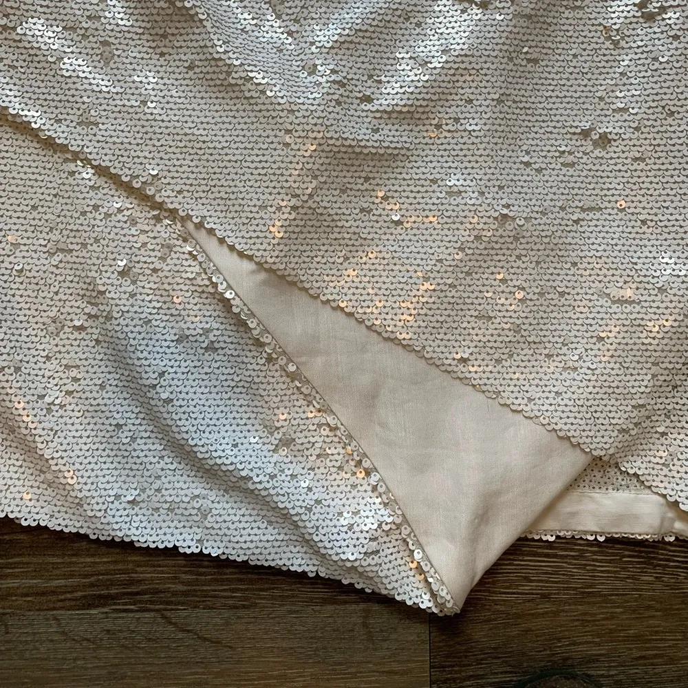 NWT Stylestalker White Sequin Asymmetrical Short Sleeved Mini Dress XS - Image 7