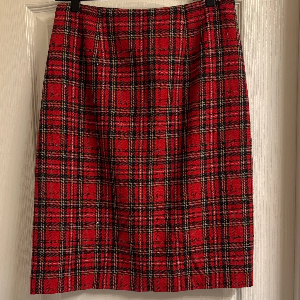 Talbots Red and Black Plaid Pencil Skirt - Image 2