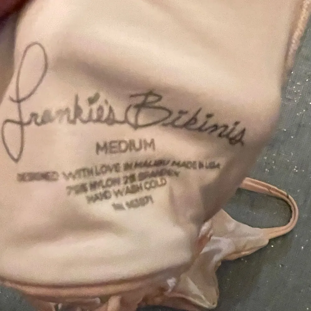 frankie's bikinis ‎ Underwire Bikini Top - Image 4