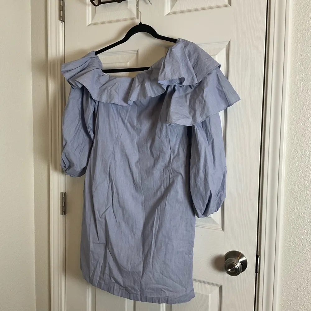 Banana Republic women’s Blue Off-Shoulder with pockets Dress size XSMALL - Image 10