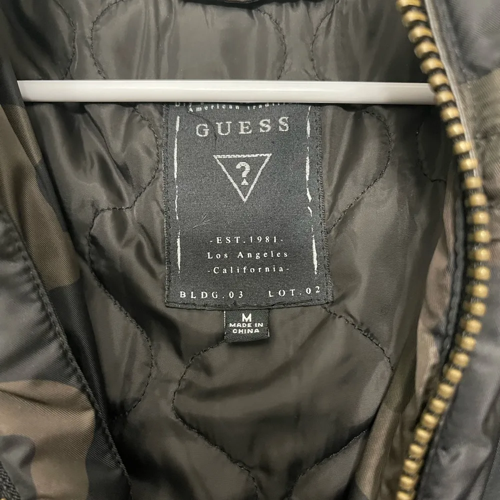 Guess  camo coat! - Image 3