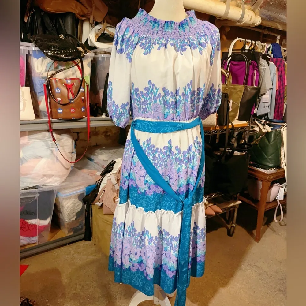 Maison Tara shoulders open/stretch round neck blue white purple floral dress NWT Size 8 - Image 2