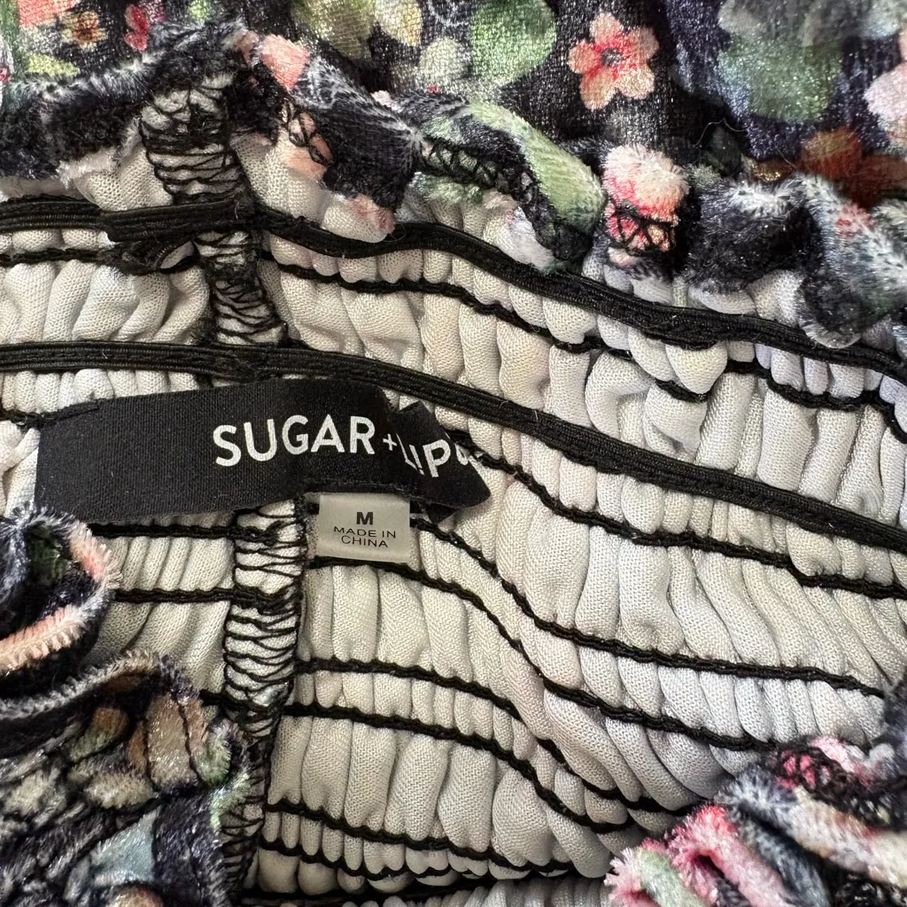 Sugarlips Black Floral Smocked Blouse Size Medium - Image 3