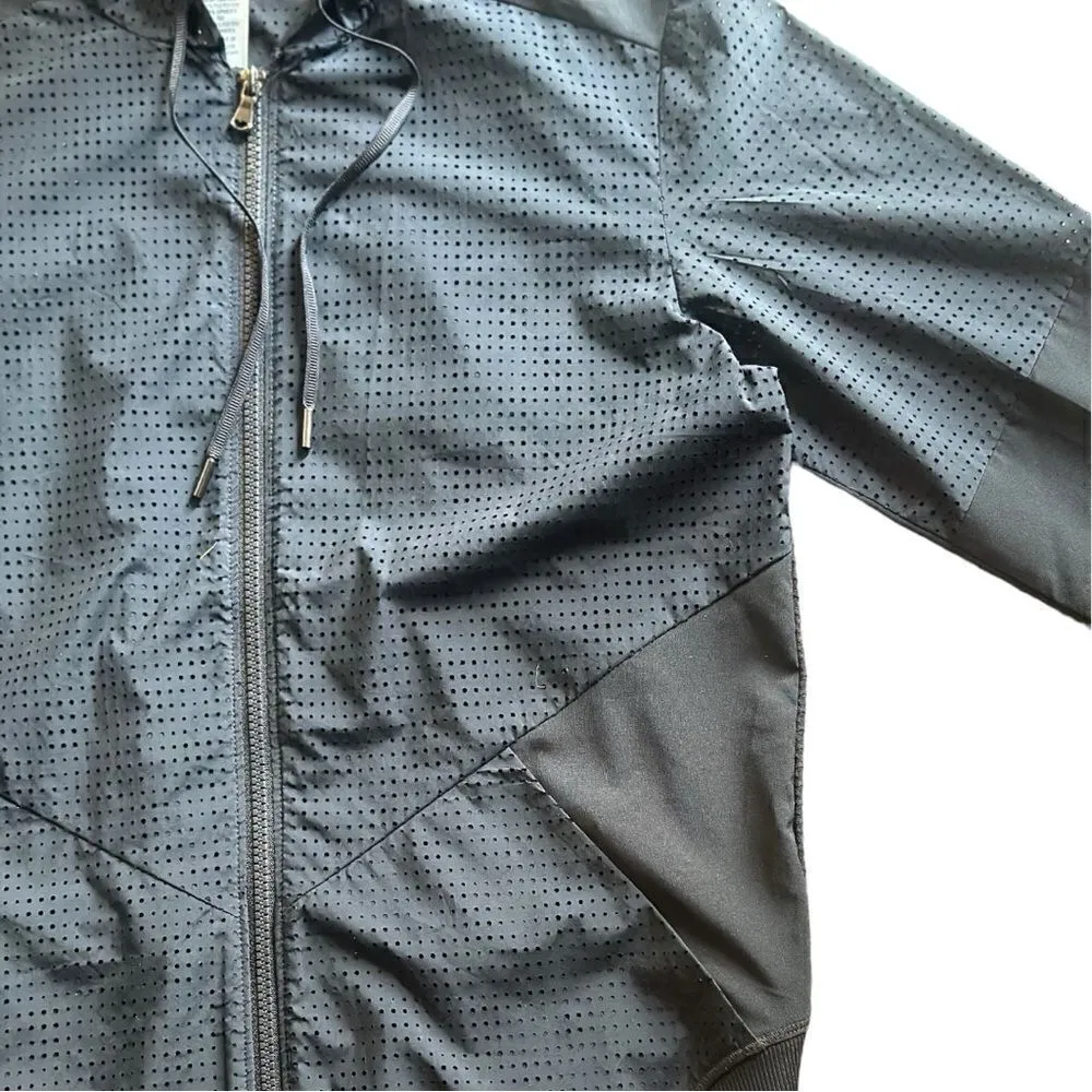 C9 Champion Black Hooded Lightweight Mesh Jacket Size Small - Image 2