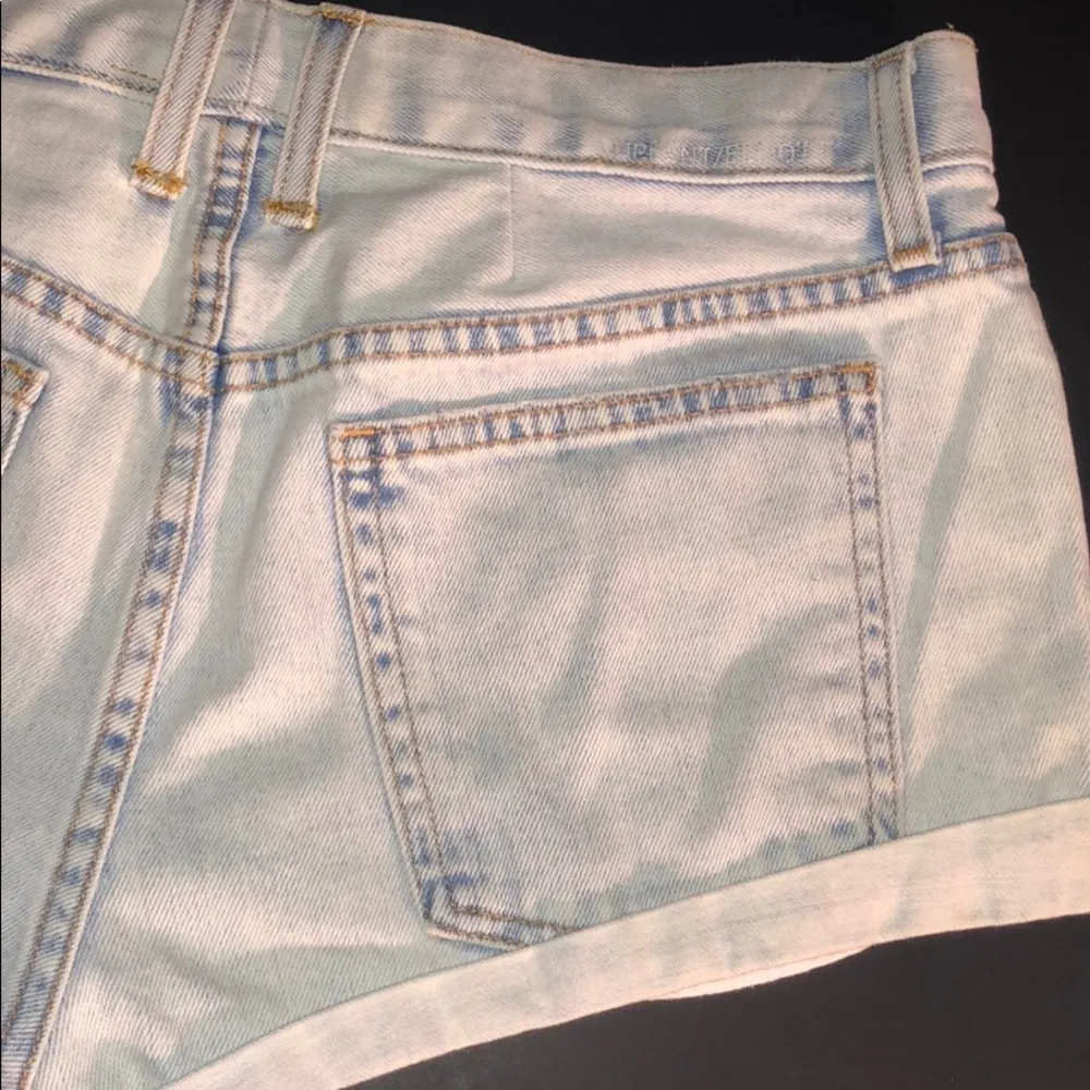 Current/Elliott Girlfriend Shorts in Neptune‎ - Image 6
