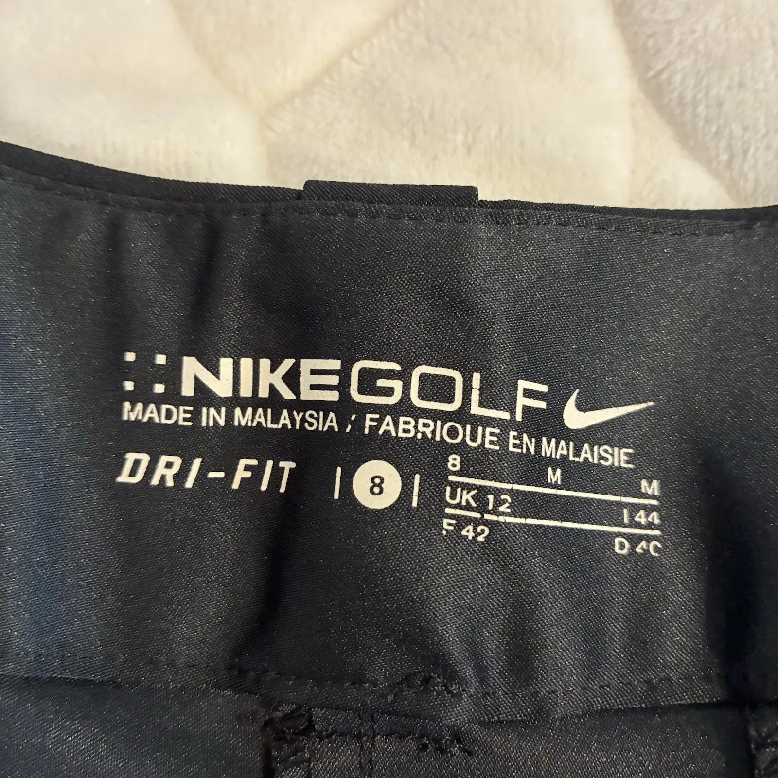 Nike Womens Dri-fit Black Bermuda Golf Shorts- 8 Athletic Stylish‎ & Performance - Image 3