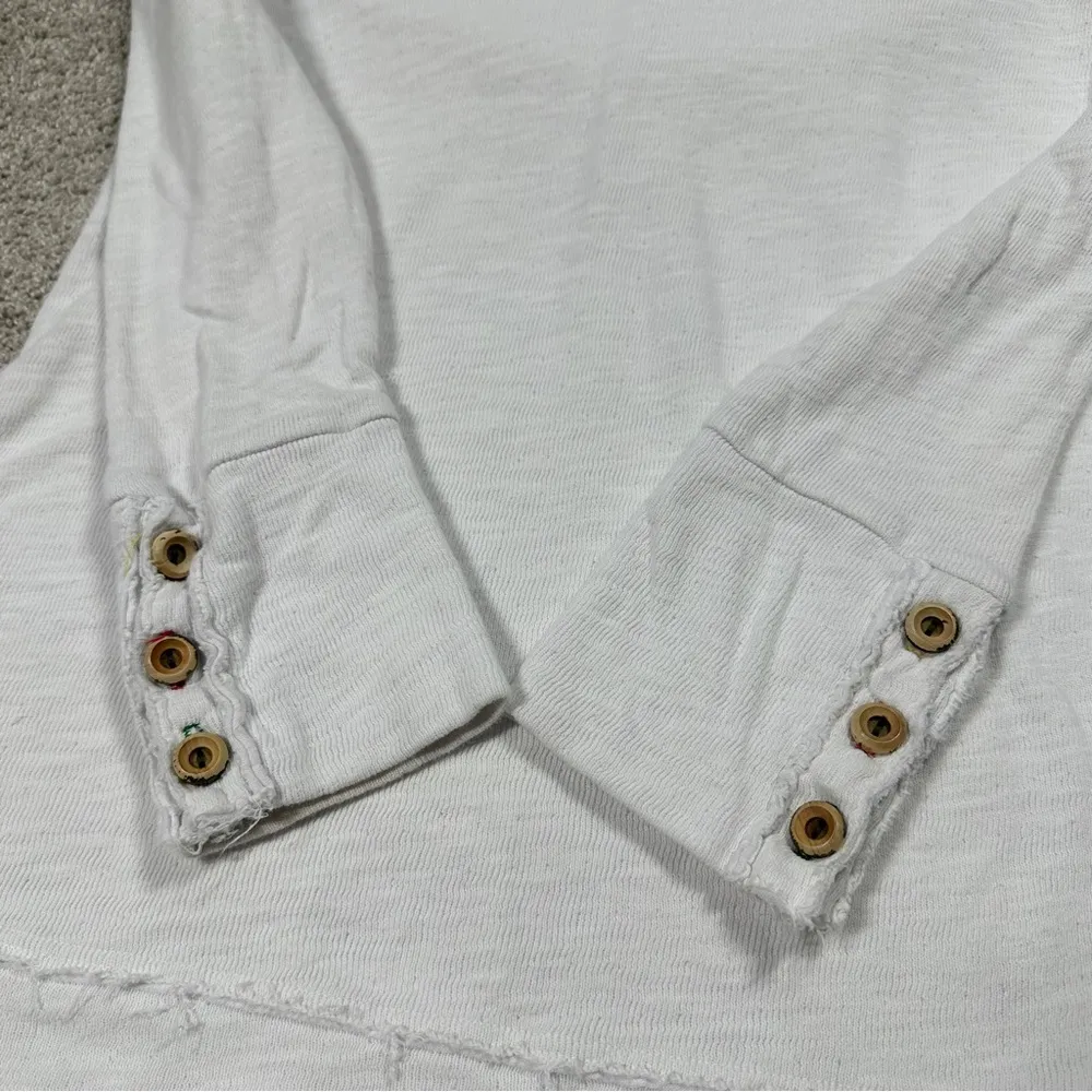 Americanable Women’s Wonderland Longsleeve Top V-Neck Boho in White S - Image 7