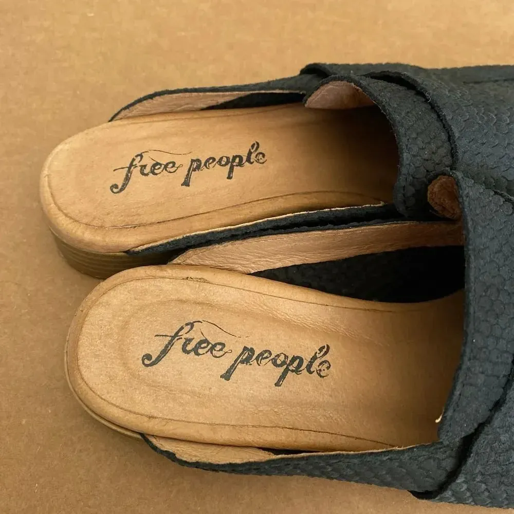 FREE PEOPLE At Ease Loafers Slip On Mule Black 37.5 US Size 7 - Image 4