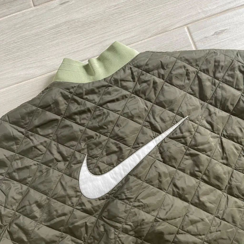 NEW NIKE REVERSIBLE GREEN BOMBER JACKET SZ XL - Image 4