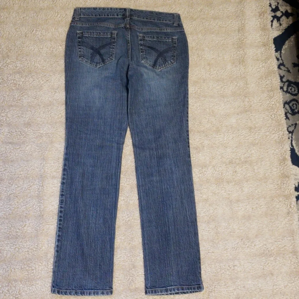 Stonewashed Apt 9 Classic Straight Leg Jeans 8 - Image 3