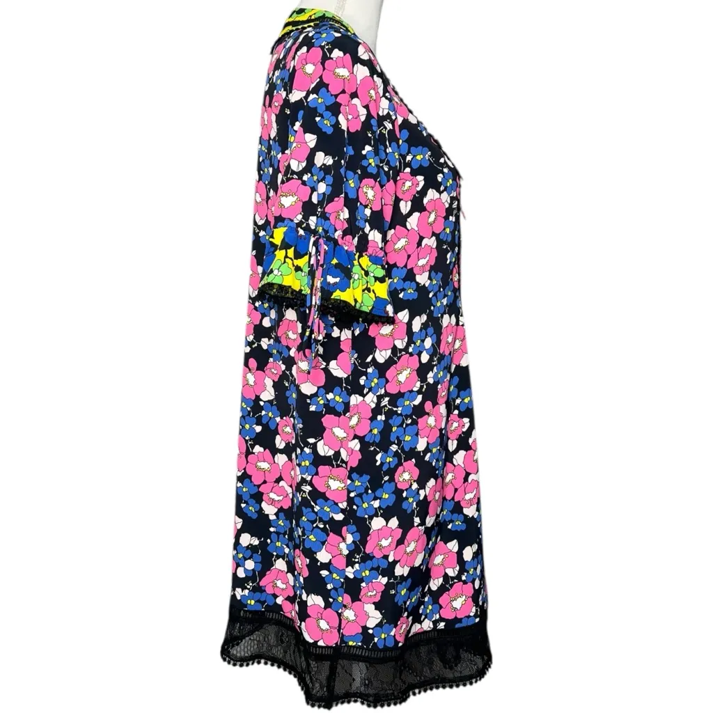 Top Shop Women’s Colorful Floral Dress Short Sleeved Size 6 Blue Pink Lace trim - Image 4