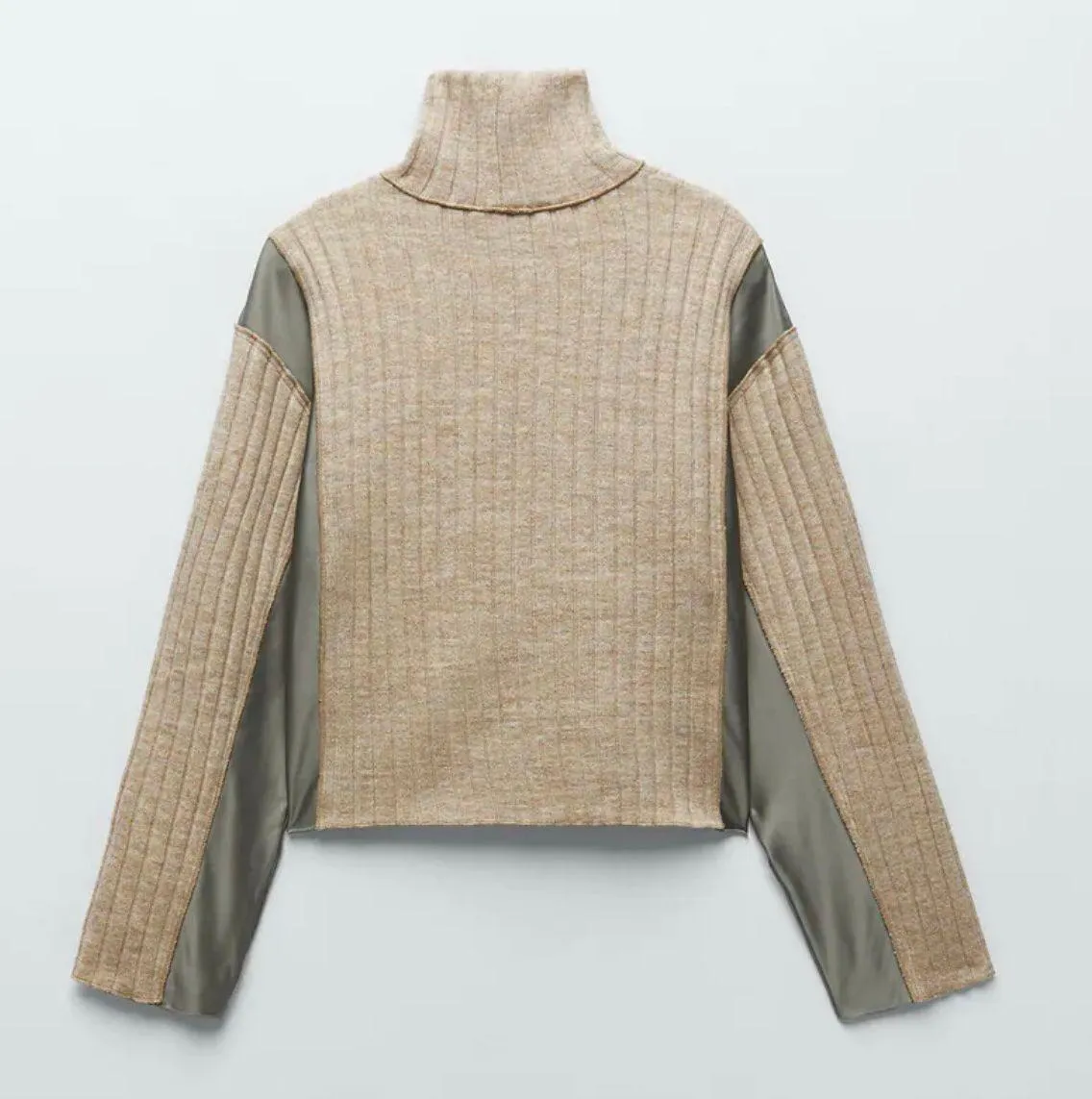 NWT  Unique High Collar Mixed Sweater Sand - Image 4