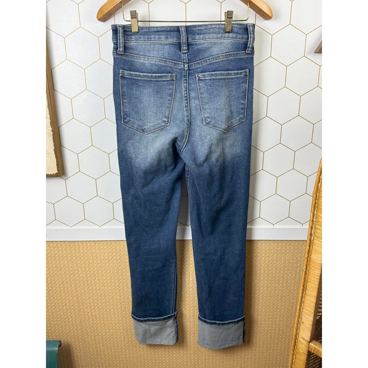 Evereve "Ever Straight" with Cuff Straight Leg Denim Jeans - Size - 24 - Image 4