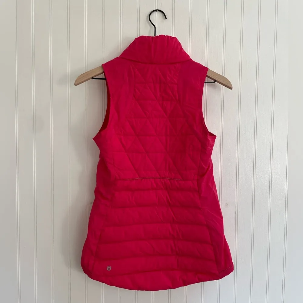 LULULEMON Fluffed Up Puffer Vest in Boom Juice Size 4 Reflective Detailing - Image 8
